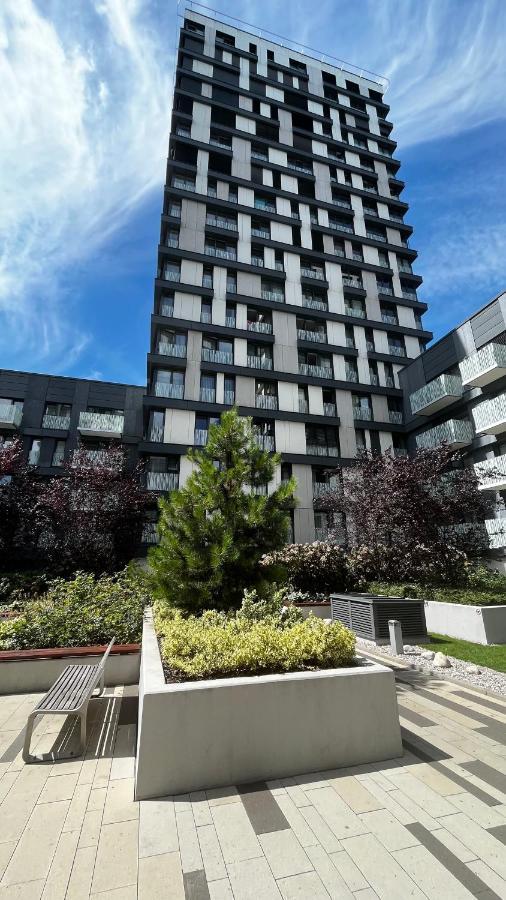 Residence Garden Tower - 8 Min Do Centra, Garaz Praag Buitenkant foto